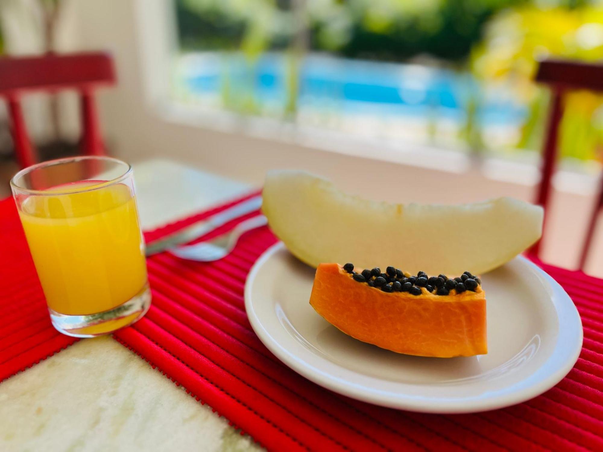 Pousada Baia Das Conchas Ubatuba Buitenkant foto